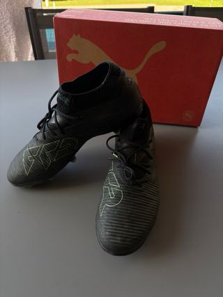 Botas de fútbol Puma Future