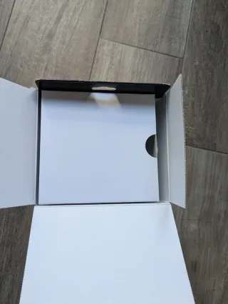 Mario Kart 8 Limited Edition Wii U Spiny Shell