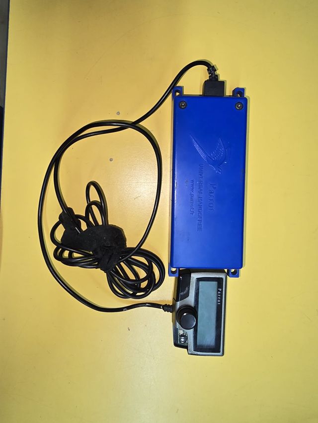 Manos Libres Parrot CK3100