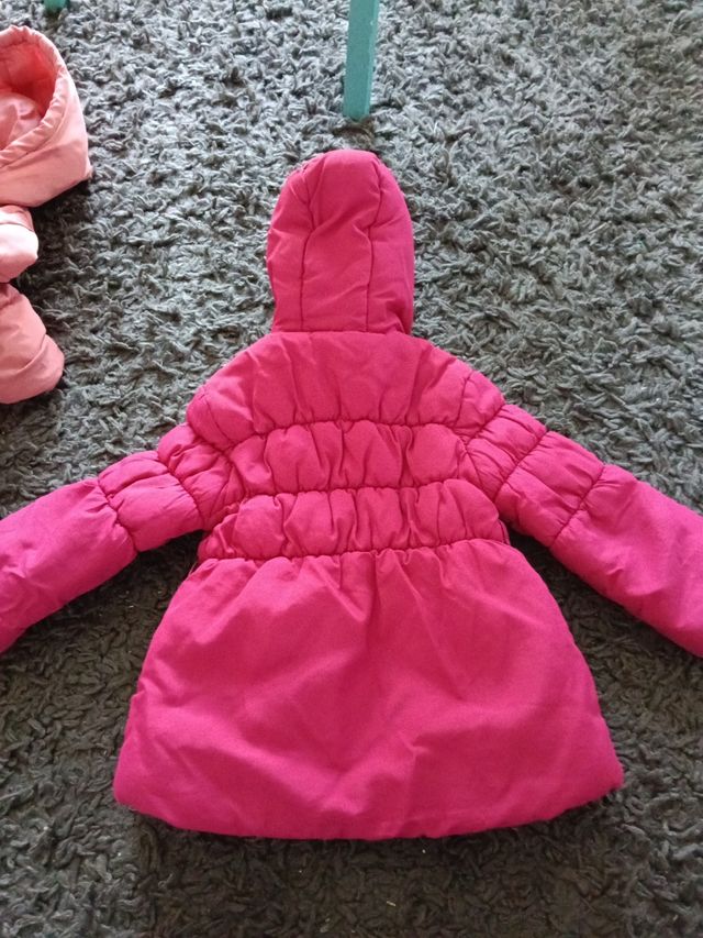 Chaqueta niña rosa con capucha talla 80 cm