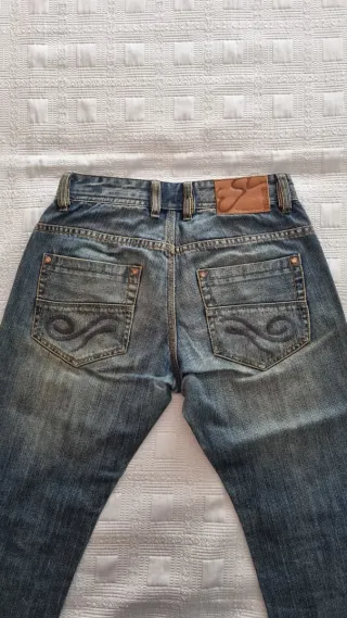 Jeans uomo vintage strappati