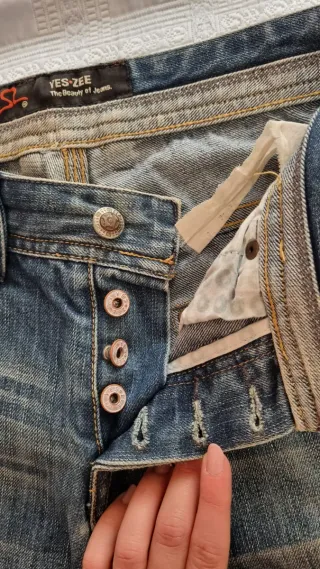 Jeans uomo vintage strappati