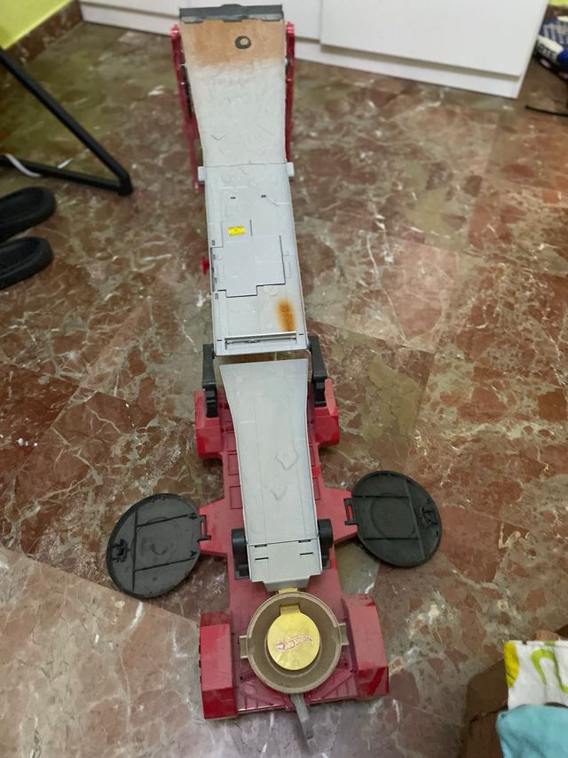 Camión Remolque Hot Wheels Monster Trucks