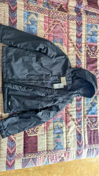 Nuevo Chaqueta Mango con capucha impermeable Talla