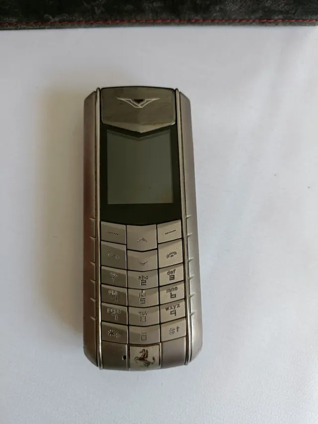 Vertu Limited Edición Móvil Plata