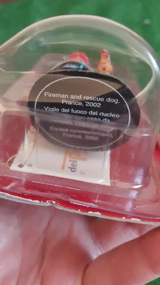 Figura bombero con perro