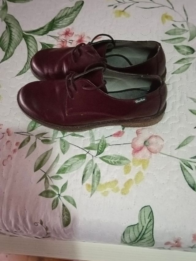 Zapatos de niño