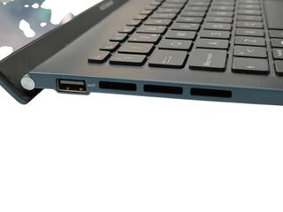 PORTATIL ASUS ZENBOOK 14  UX3402 OLED I5 12THGEN/512GB SSD/16GBRAM/W11 + CARGADOR