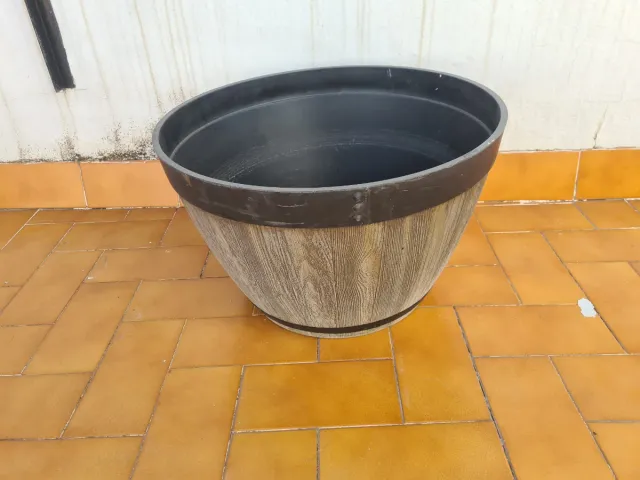 Macetero Grande Estilo Barril