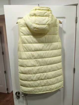 Chaleco acolchado Zara amarillo xs