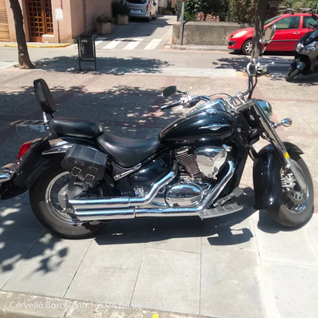 Suzuki Intruder C800