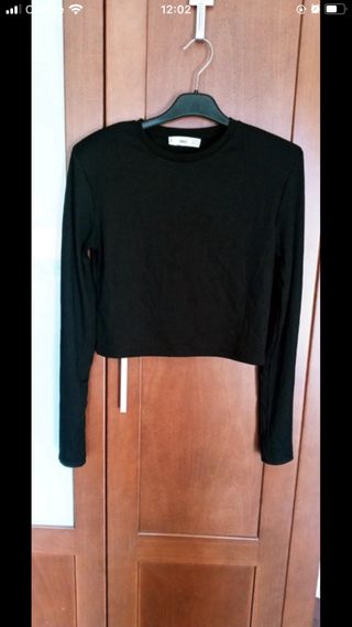 Conjunto crop top y leggings