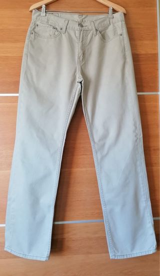 Pantalón Levi's 514 Beige