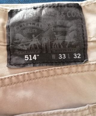 Pantalón Levi's 514 Beige