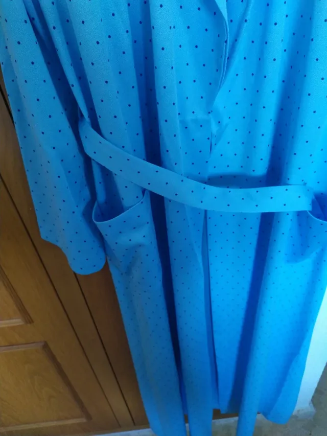 Bata azul entretiempo lunares