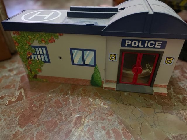 Maletín Comisaría Playmobil