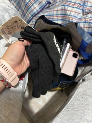 Bolso de paja redondo y cartera marrón