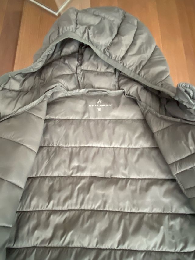 Cazadora Álvaro Moreno  con capucha