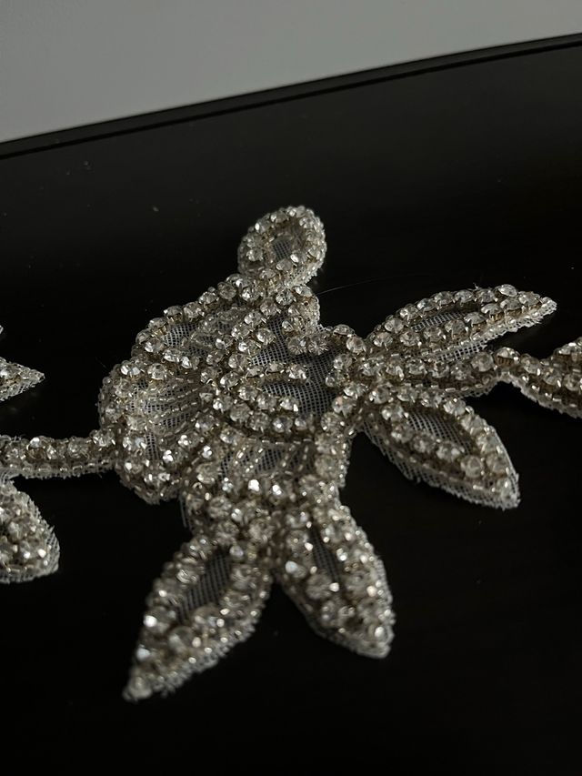 Adorno para coser novia o eventos