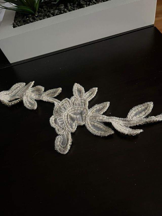 Adorno para coser novia o eventos