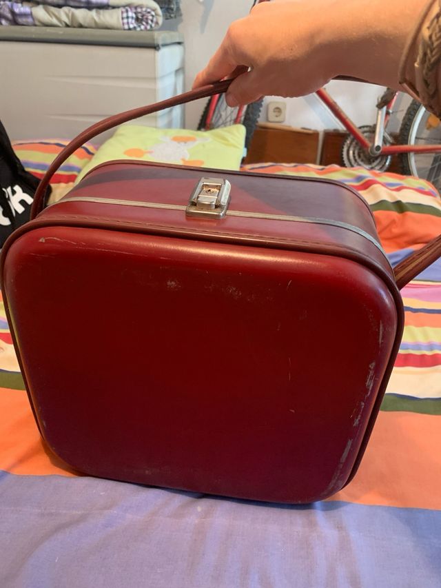 Maleta Maletín Vintage Mano Rojo Plata