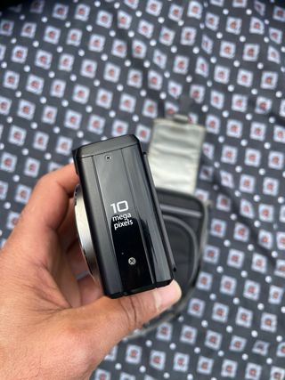 Cámara Kodak EasyShare Z915 Negra