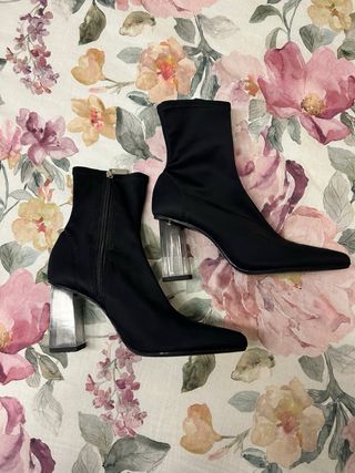 Botines calcetín tacón metacrilato negro