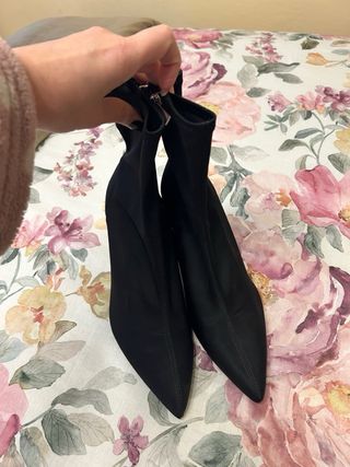 Botines calcetín tacón metacrilato negro