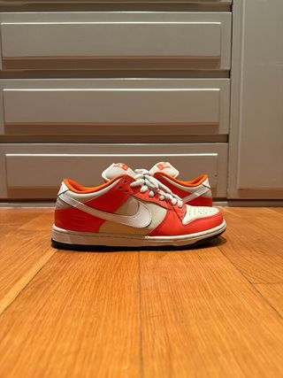 Nike Dunk SB Low Orange Box