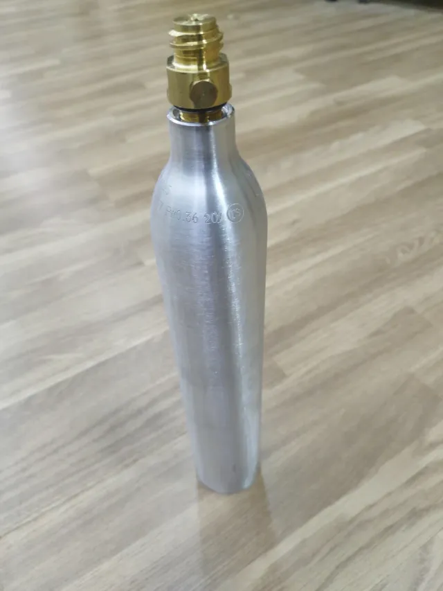 Botella de CO2 aluminio con válvula