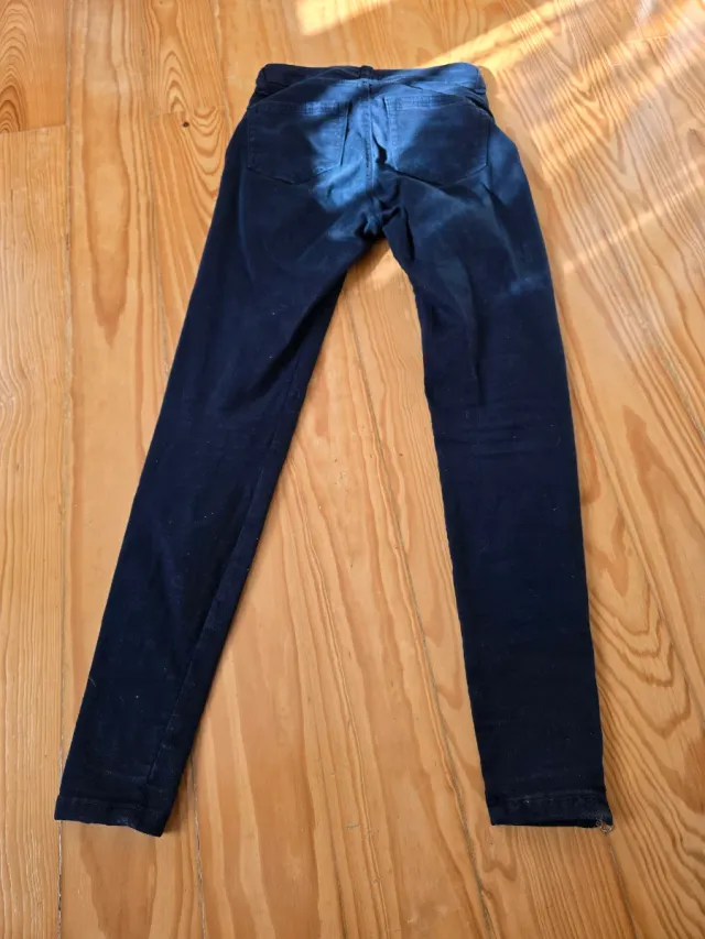 Calças Bershka azuis com fecho