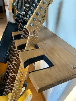 Soporte de guitarras de madera
