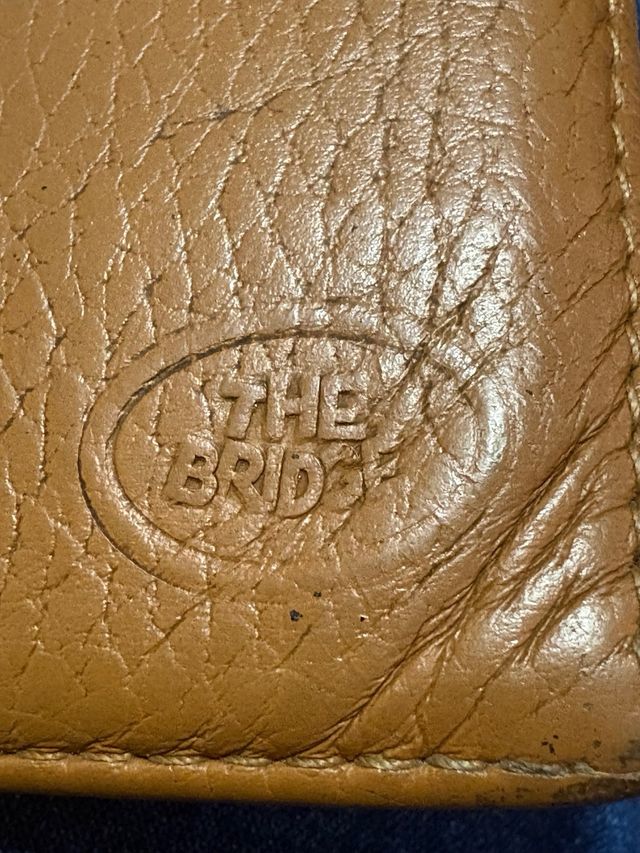 Portafoglio The Bridge verticale in pelle