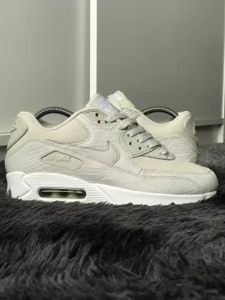 Nike Air Max 90 Premium Light T38