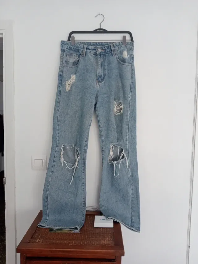 Vaqueros Shein rotos talla 38