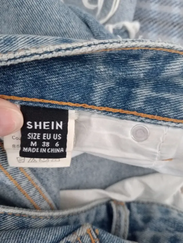 Vaqueros Shein rotos talla 38