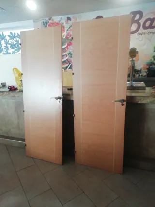Puertas macizas 72cm