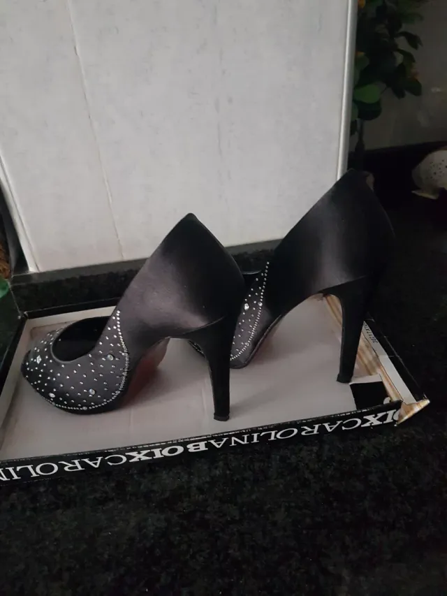 Scarpe da festa nere con strass