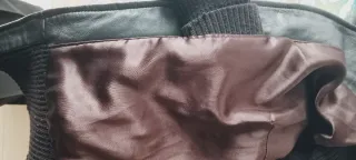 Chaqueta punto y piel combinada negra