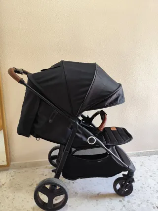 Silla de paseo negra