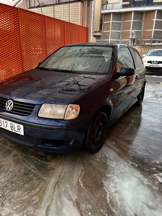 VOLKSWAGEN POLO 1.9 SDI DEL 2001 COLOR AZUL