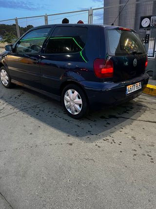 VOLKSWAGEN POLO 1.9 SDI DEL 2001 COLOR AZUL