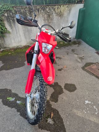 GAS GAS ES 700 - Como Nueva