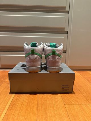 Nike Dunk SB High Silver Box