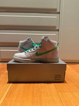 Nike Dunk SB High Silver Box