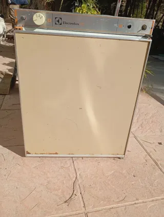 Frigorífico Trivalente Electrolux