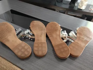 Sandalias italianas Talla 40. 2 pares a 12 €