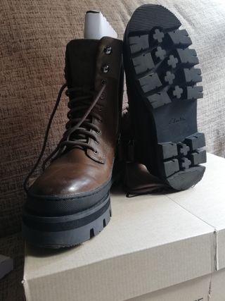 Botas Clarks Orianna2 Hike Talla 39.5