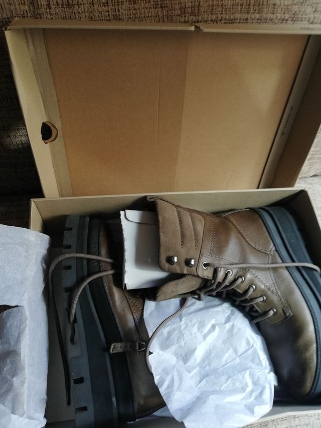 Botas Clarks Orianna2 Hike Talla 39.5