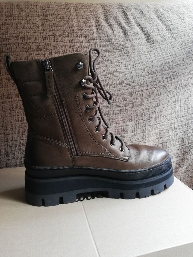 Botas Clarks Orianna2 Hike Talla 39.5